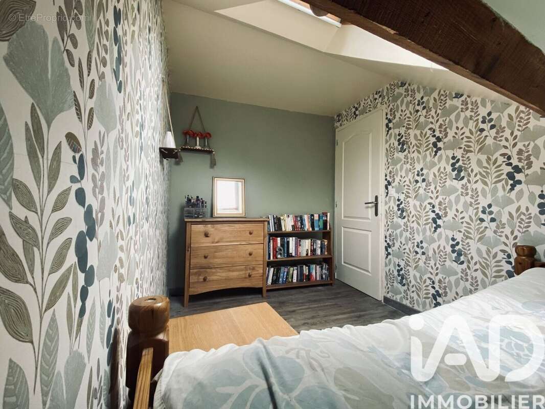 Photo 3 - Maison à LUZ-SAINT-SAUVEUR