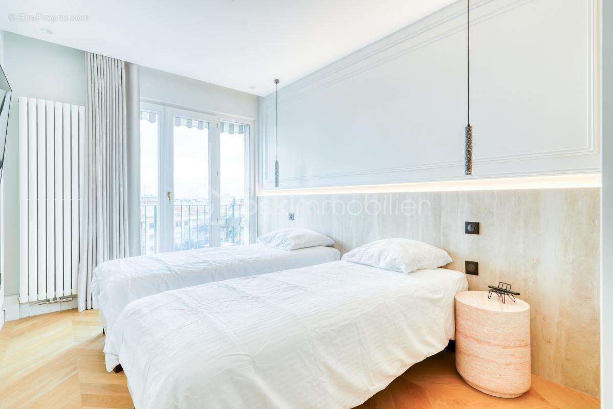 Pantin – 3 pièces – 62 m² – Dernier étage – Parking - Meublé - photo 6