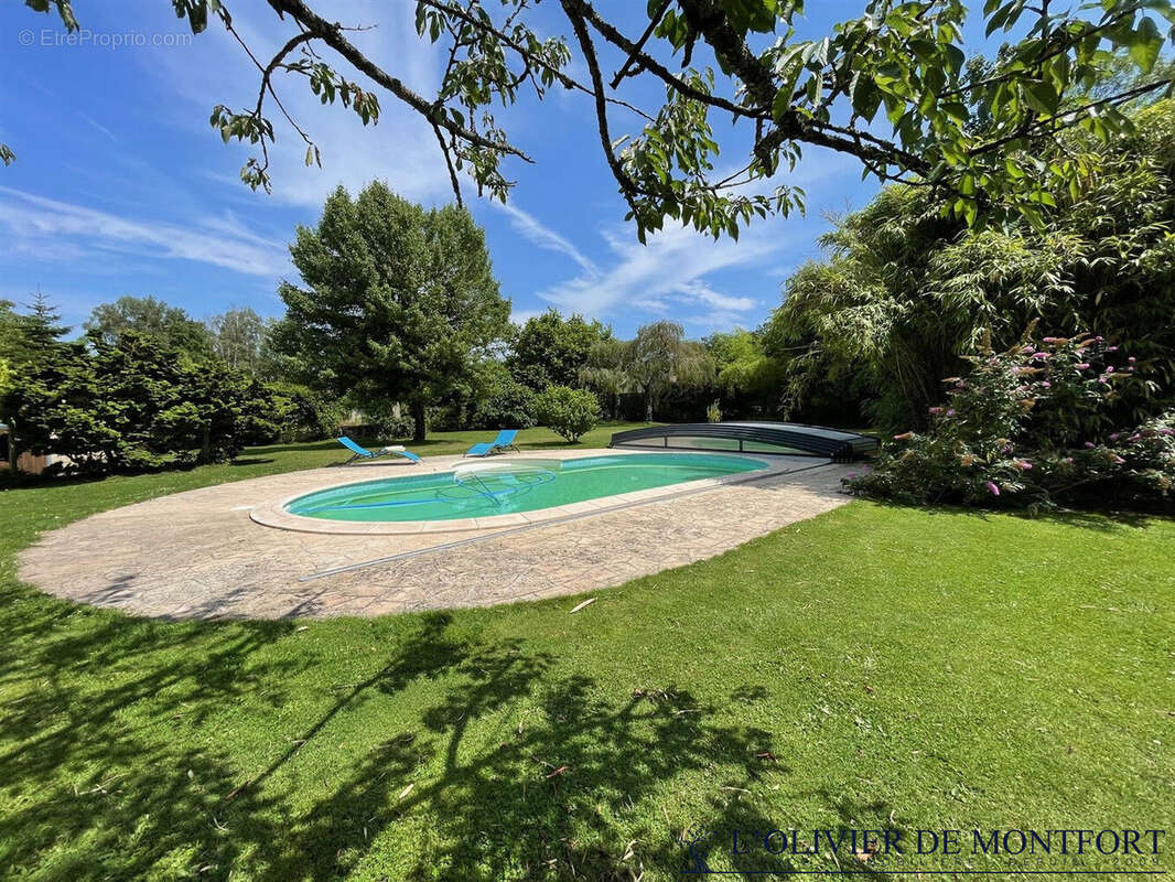 Maison à MONTFORT-L&#039;AMAURY