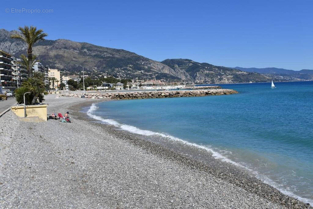 Appartement à ROQUEBRUNE-CAP-MARTIN