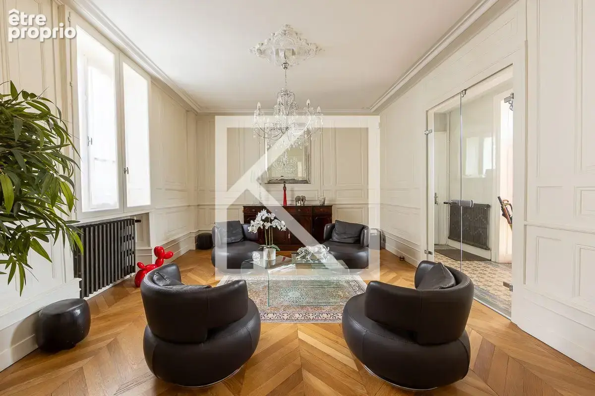Maison 10 pièces 389 m² à vendre à Le Mans (72000) - photo 3