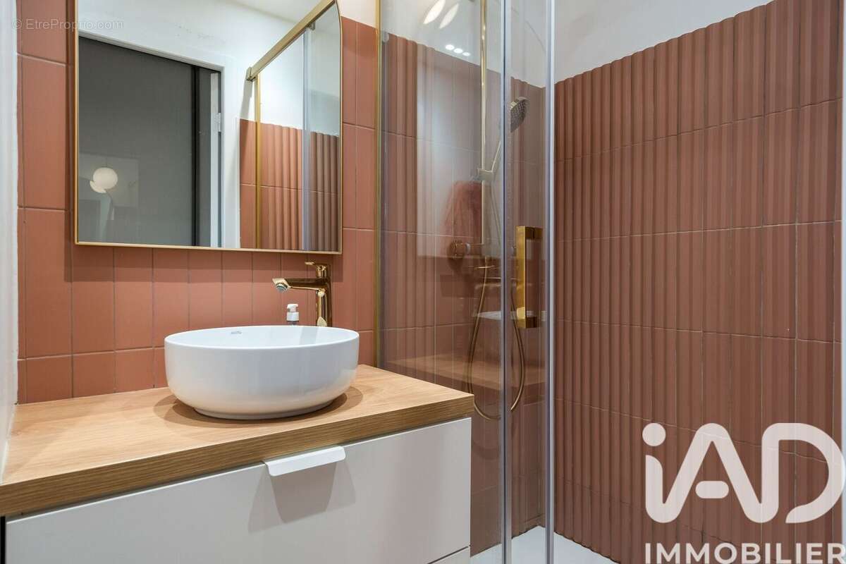 Photo 6 - Appartement à LYON-6E