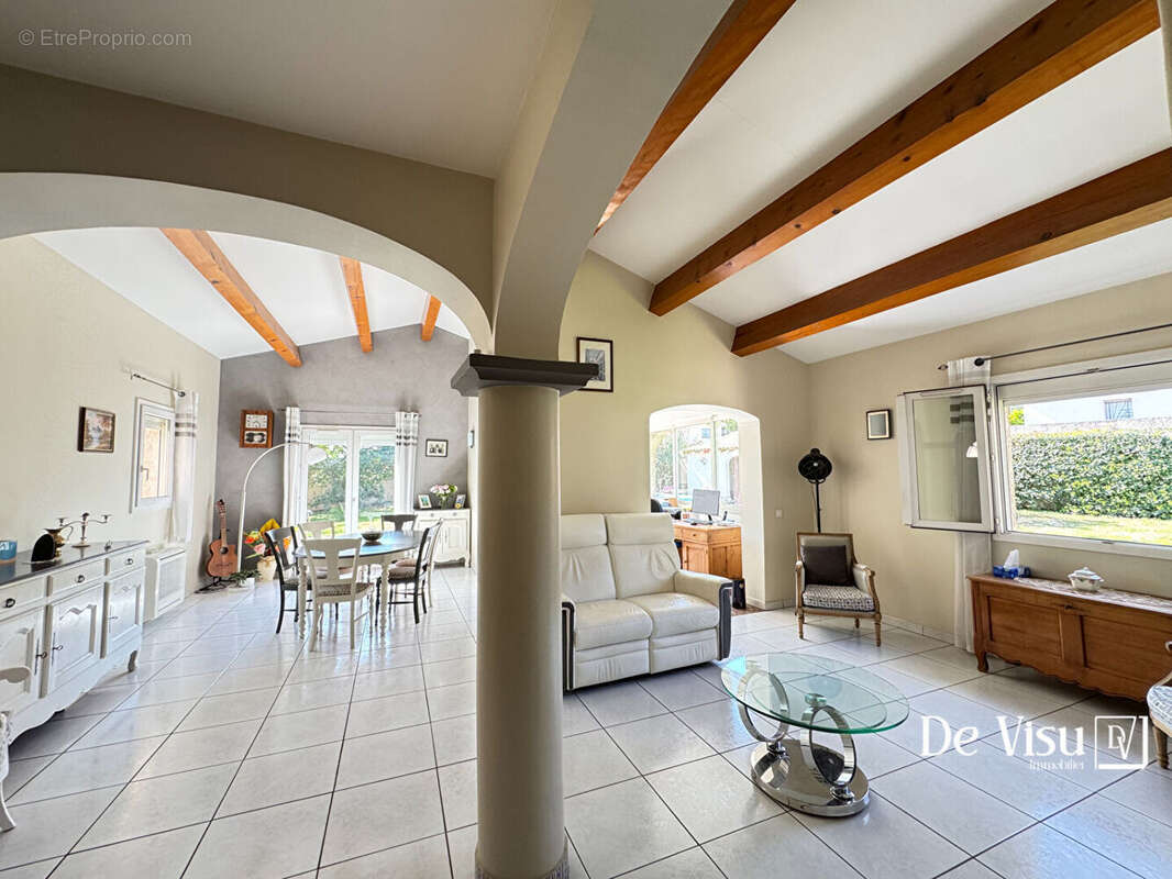 Maison  6 pièces 174.49 m2 - photo 8