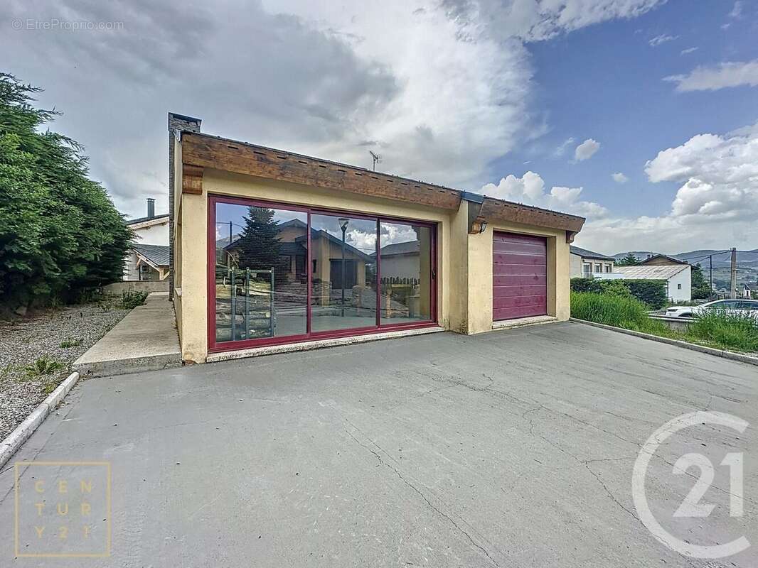 Maison à SAINT-PIERRE-DELS-FORCATS