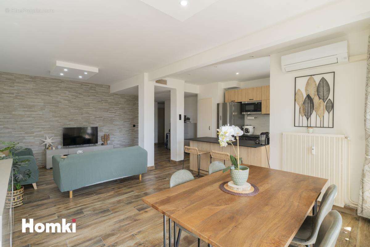 Appartement à MARSEILLE-8E