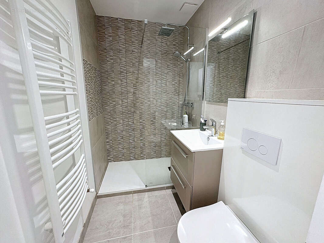 Maison contemporaine - Entièrement rénovée - 130,83m²  - 5 chambres - photo 16