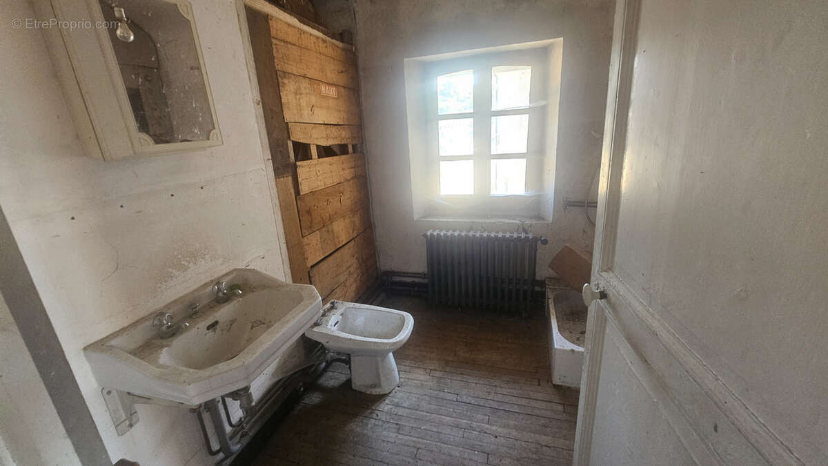 Ensemble immobilier de rapport   Fort potentiel locatif   Rentabilité brute jusqu'à 15,9 % - photo 22
