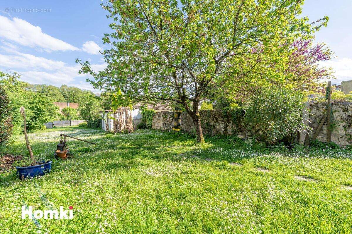 Maison à CARBON-BLANC