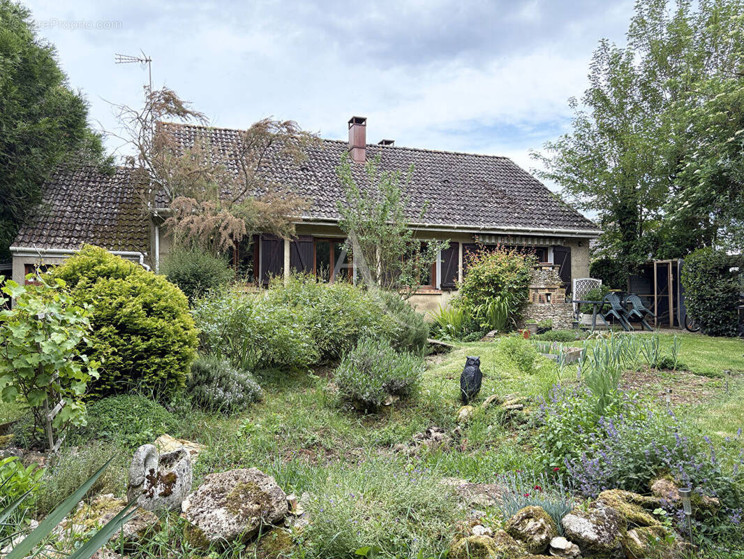 Maison à DOURDAN