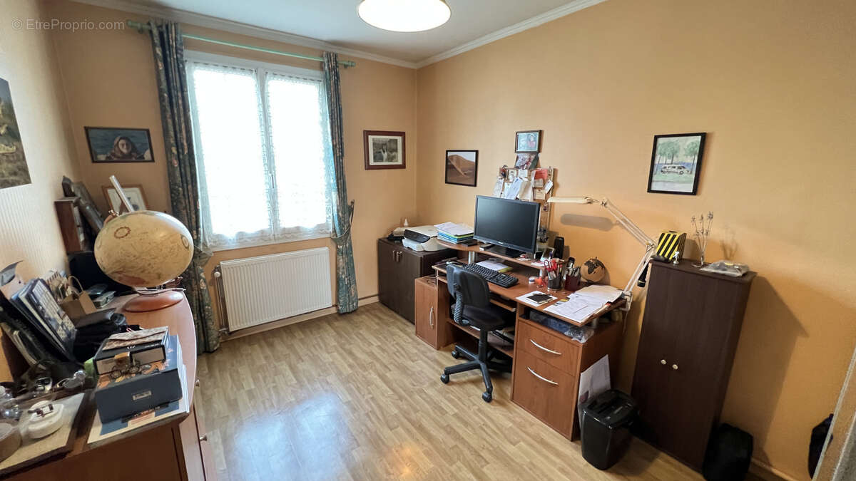 Maison à VIRY-CHATILLON