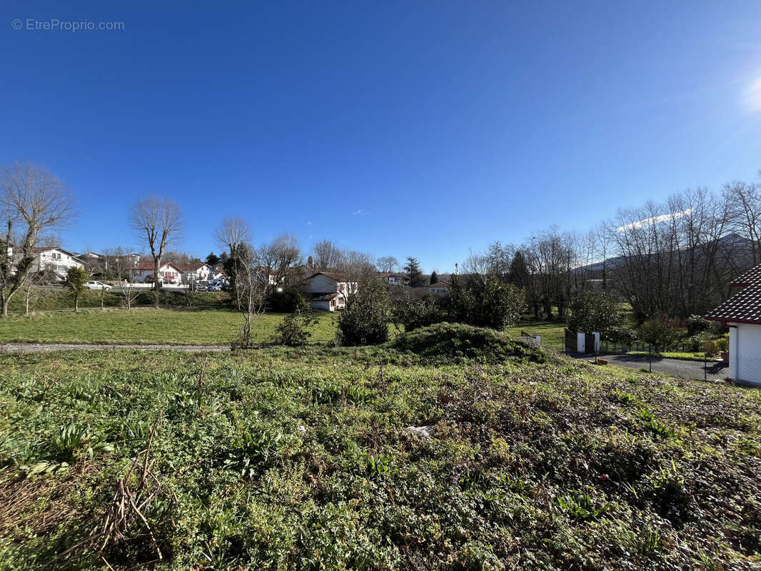Terrain à URRUGNE
