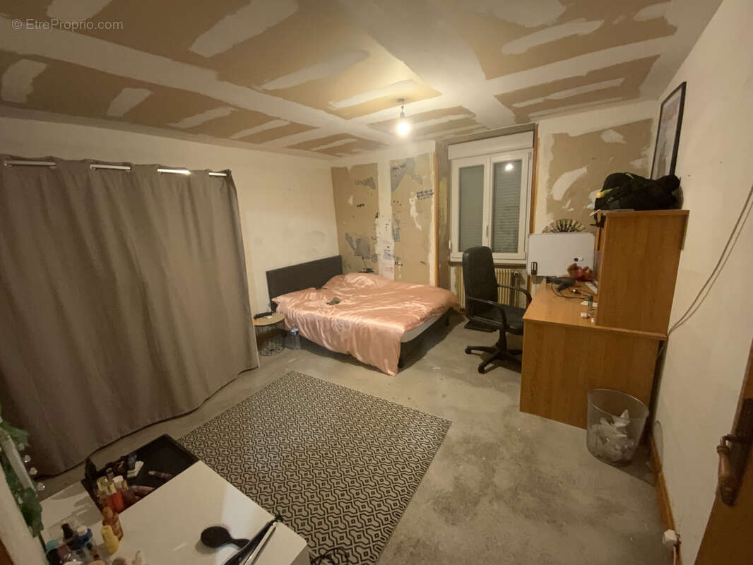 Maison à BELONCHAMP