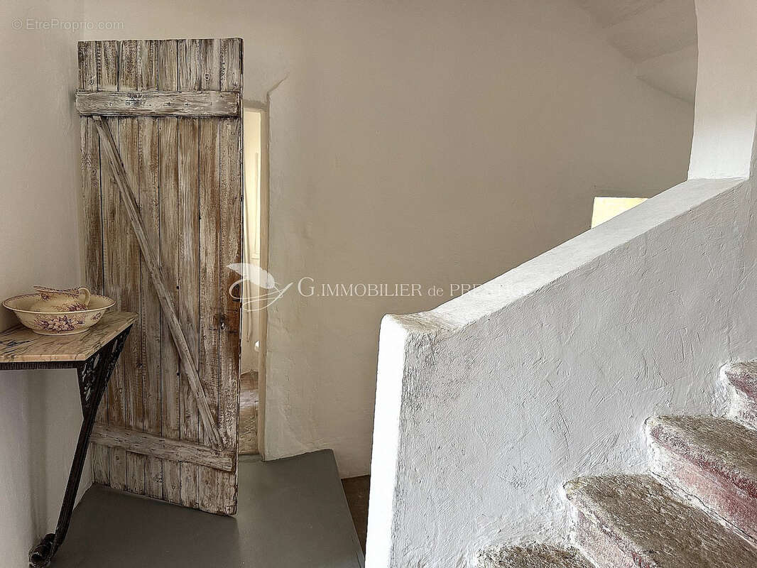 Maison à MALEMORT-DU-COMTAT