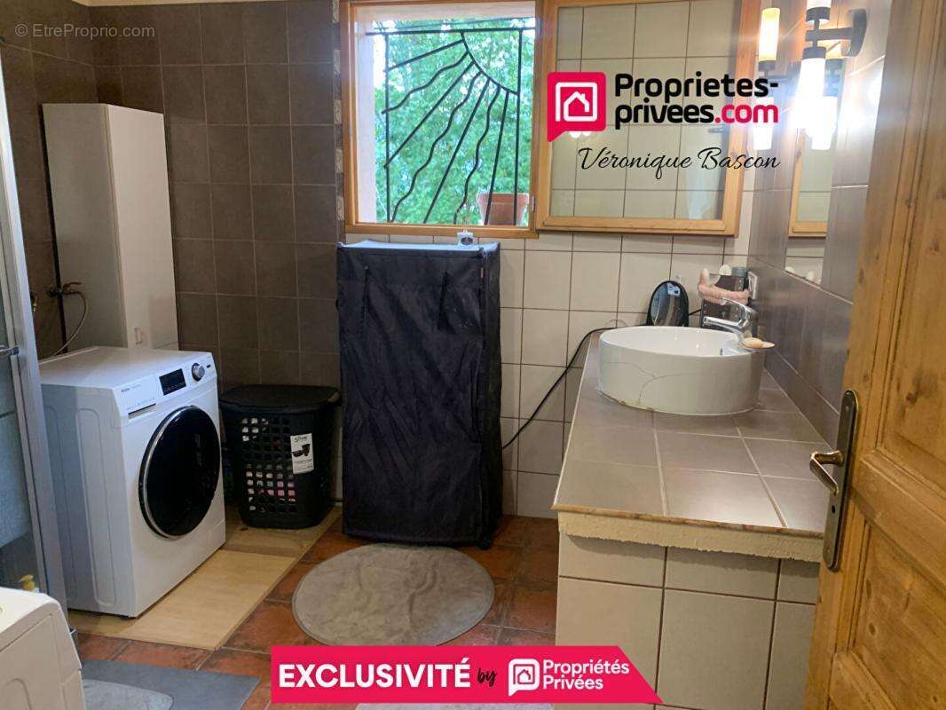 Maison de 6 pièces ,165m2 habitables sur 1774m2 de terrain - photo 6