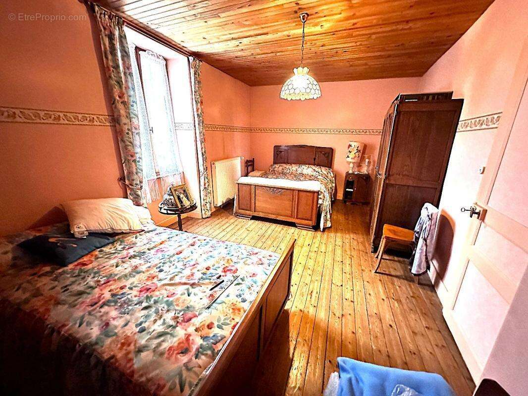 Maison à CHABANAIS