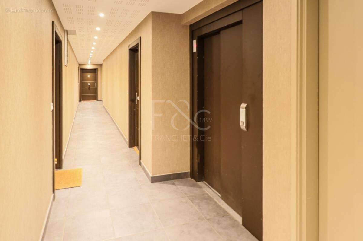 Appartement à LYON-7E