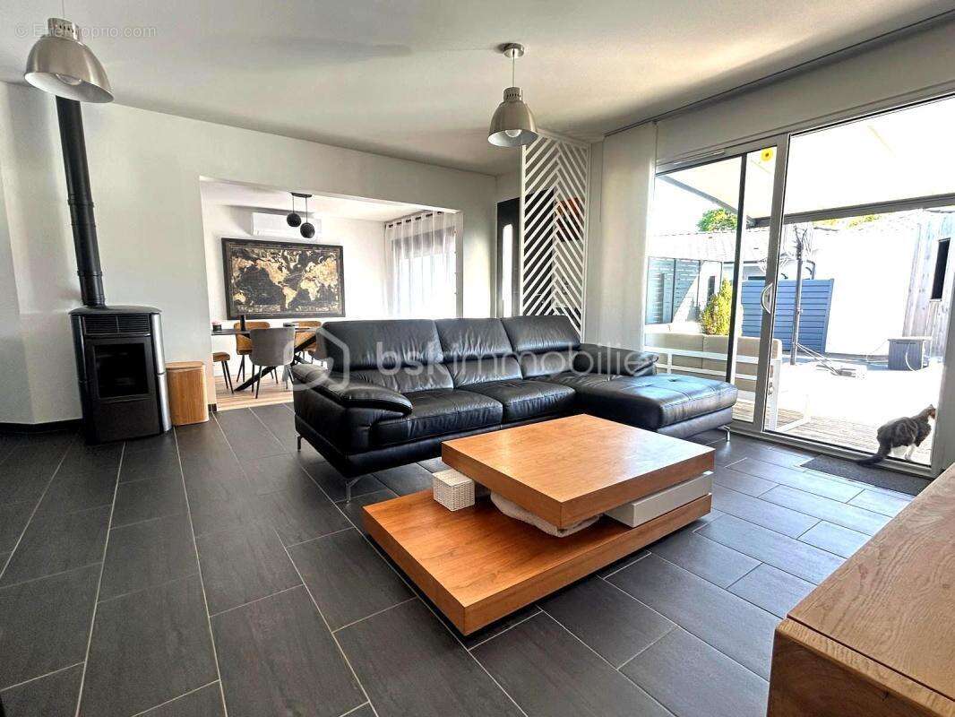 Maison à SAINT-ANDRE-DE-SEIGNANX