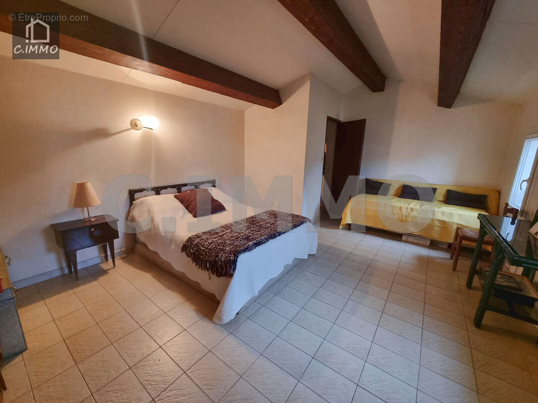 Maison à SERVIAN