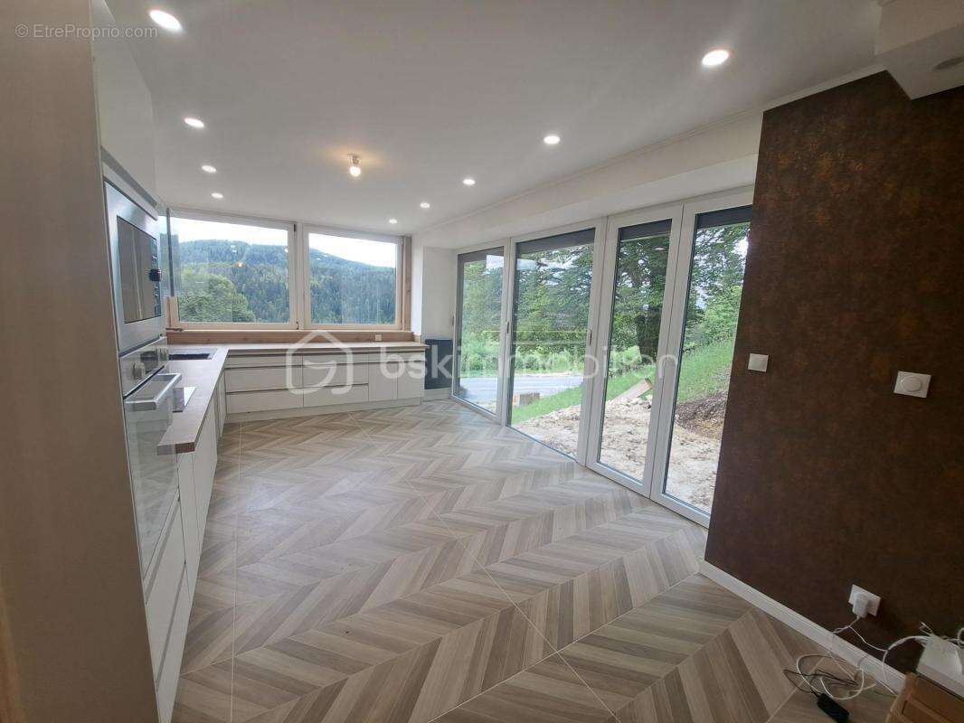 Appartement à MORBIER