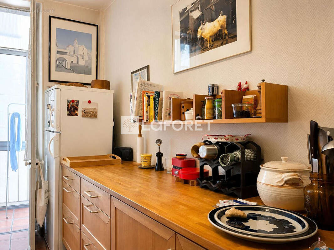 Appartement à MARSEILLE-1E