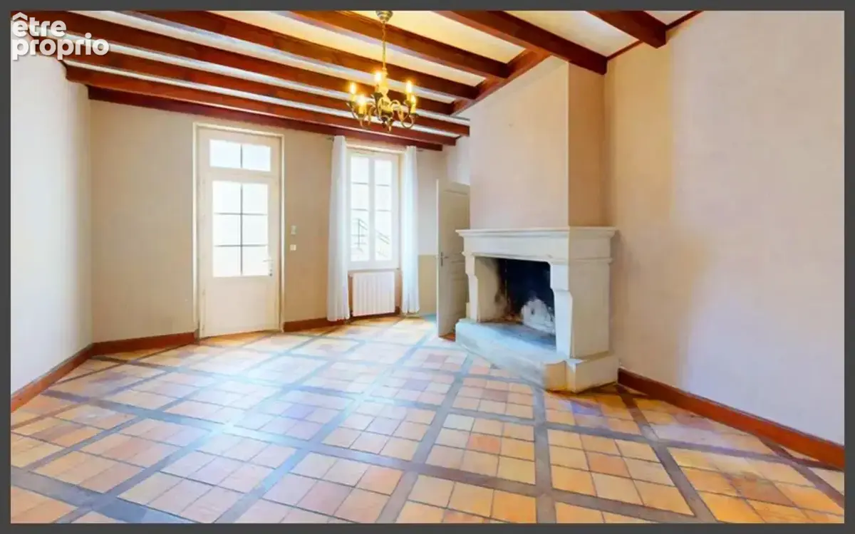 Ensemble en pierre, maison principale avec jardin et 1 appartement à VILLEFRANCHE DE LONCHAT (24) - photo 5