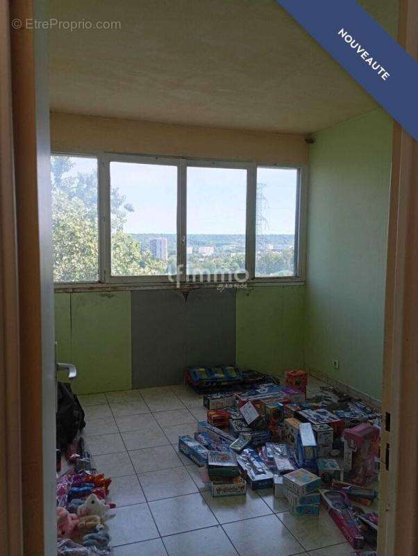 Appartement à GRIGNY