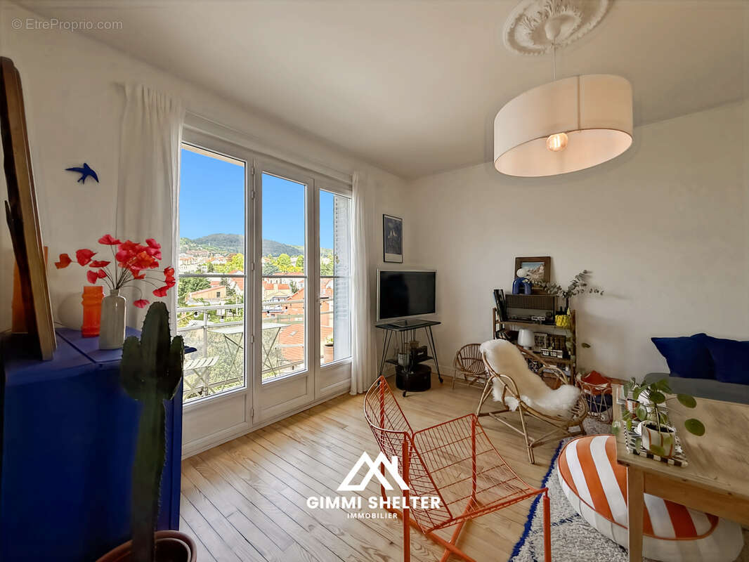 Appartement à CHAMALIERES