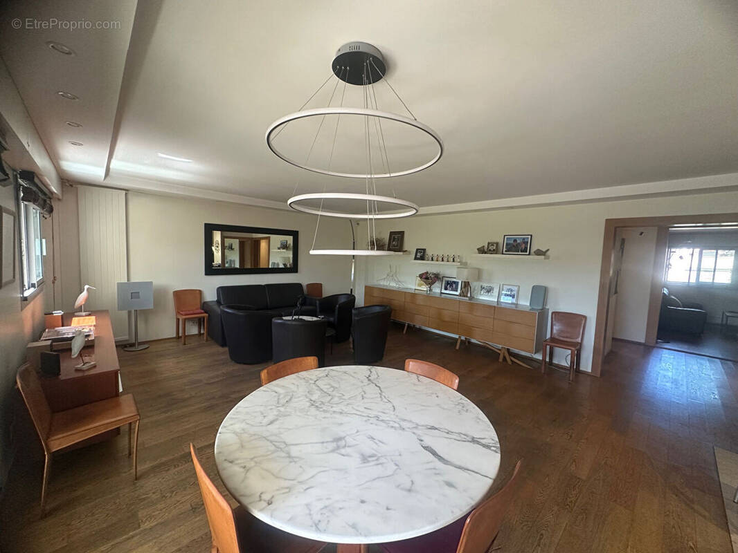 Appartement à ARLES