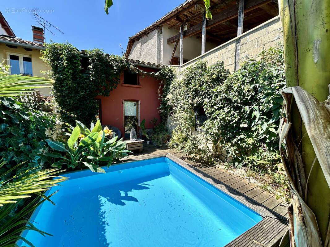 Maison à BEAUMONT-DE-LOMAGNE