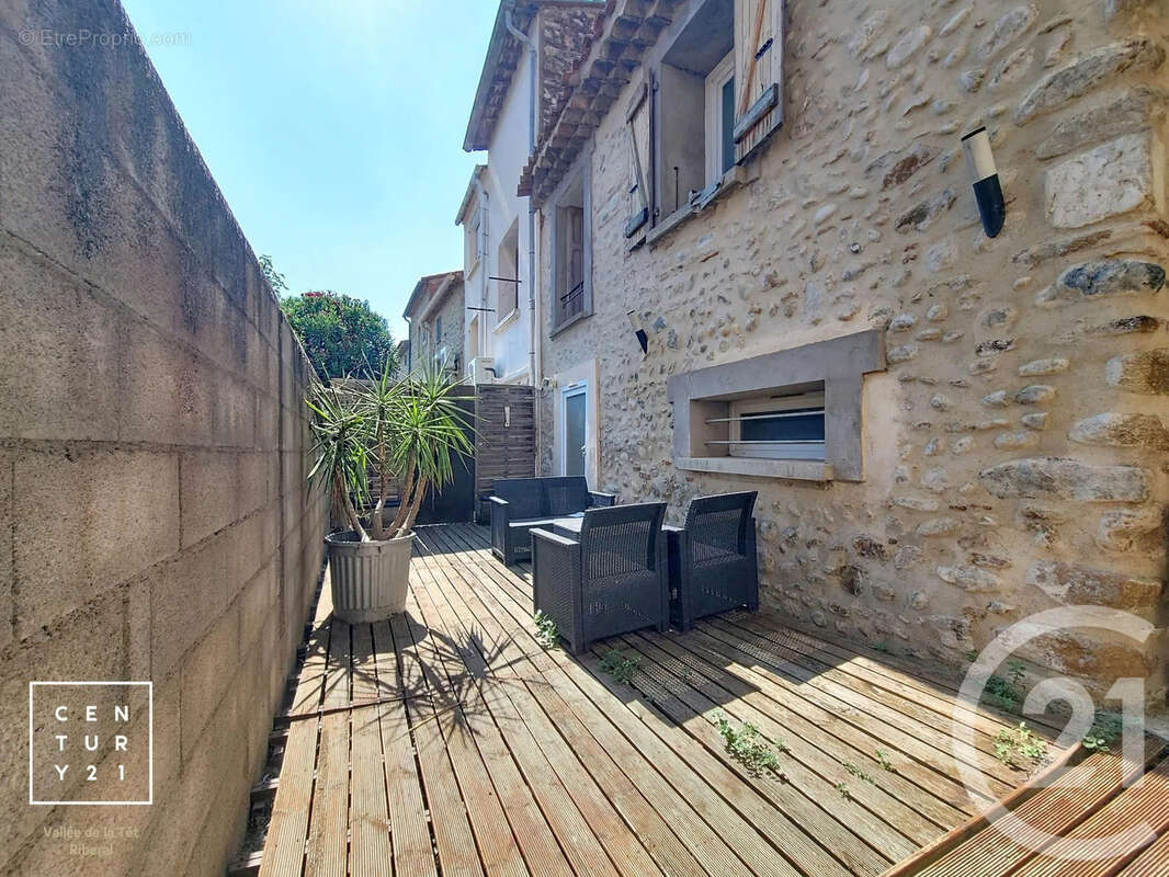Maison 71 m² à Corneilla-La-Riviere  - photo 2