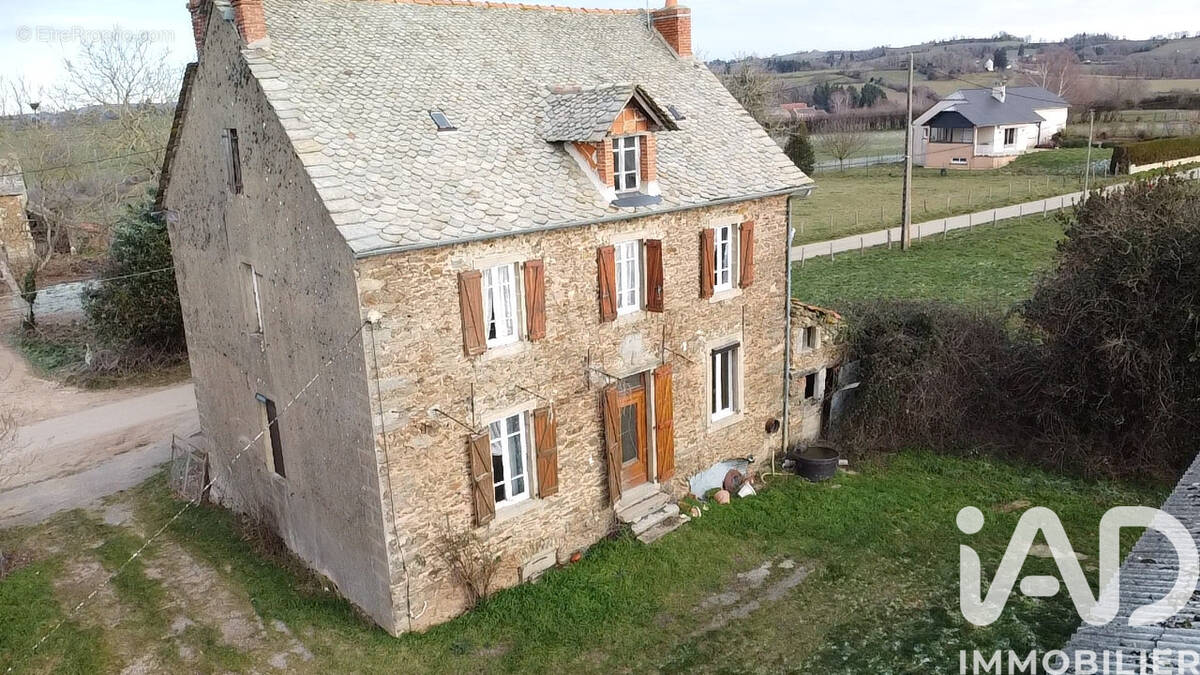 Photo 1 - Maison à RIEUPEYROUX