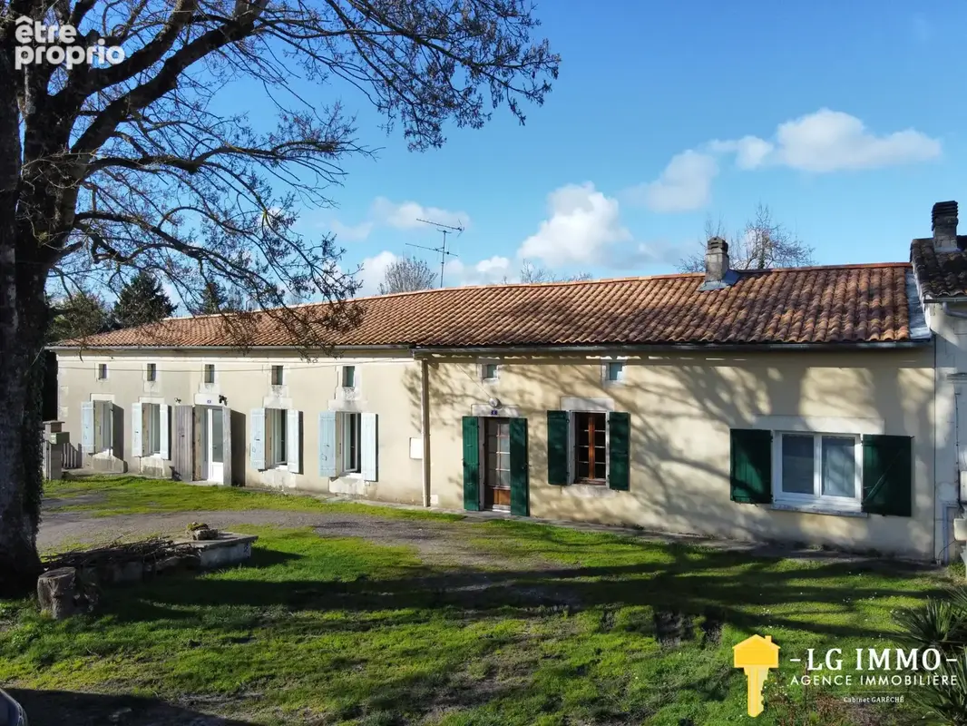 Ensemble immobilier de 2 maisons sur 7555 m2 de terrain- Idéal projet familial ou investissement - photo 1