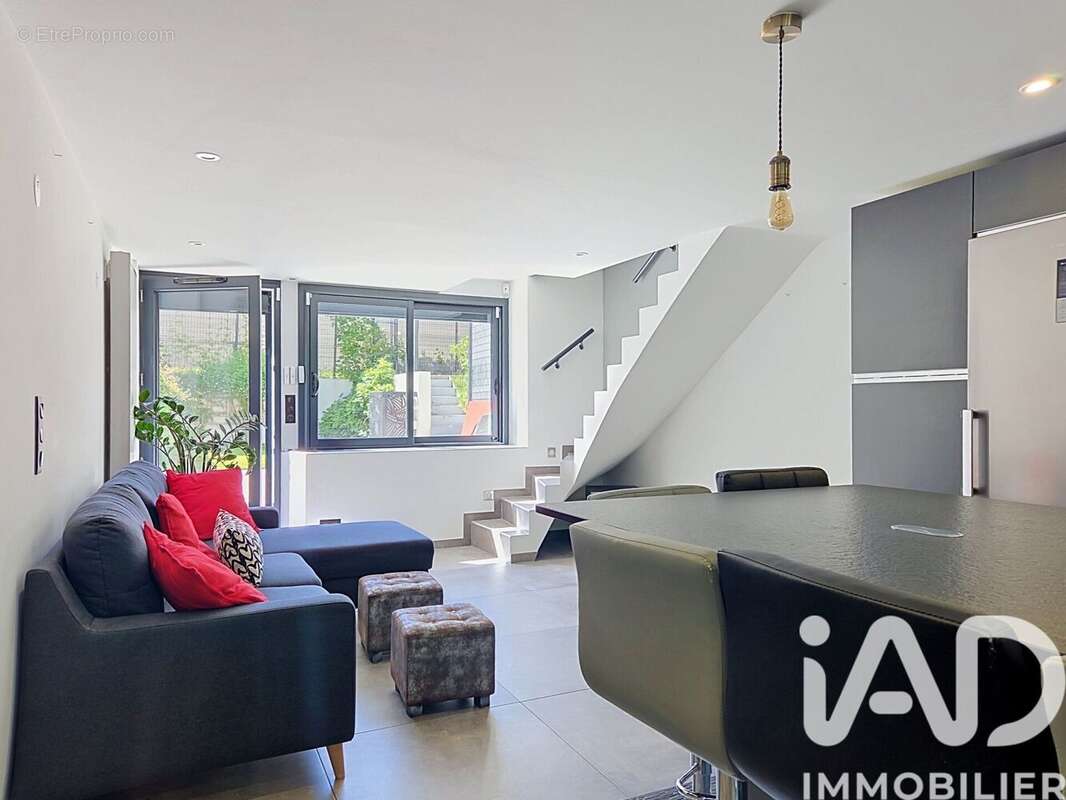 Maison 80 m² à Vers  - photo 4