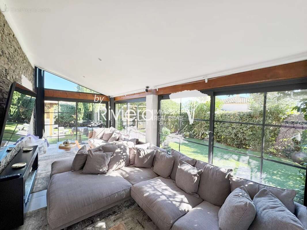 Maison à LA CROIX-VALMER