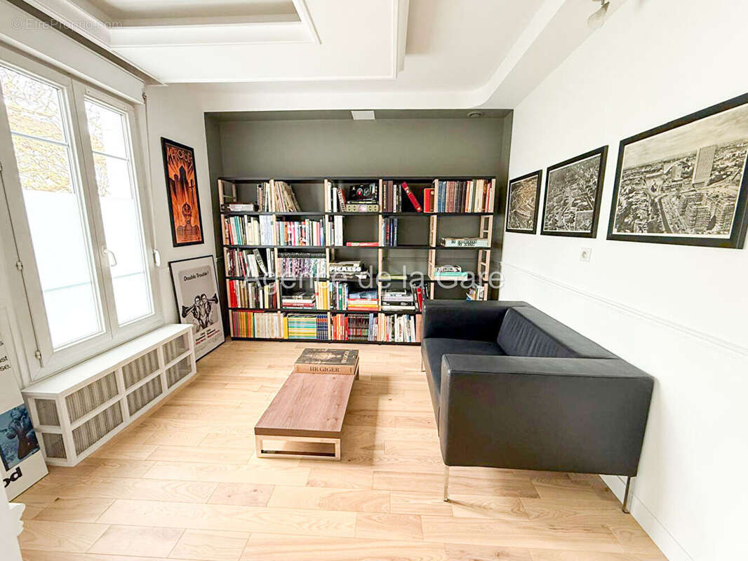 Maison à SARTROUVILLE