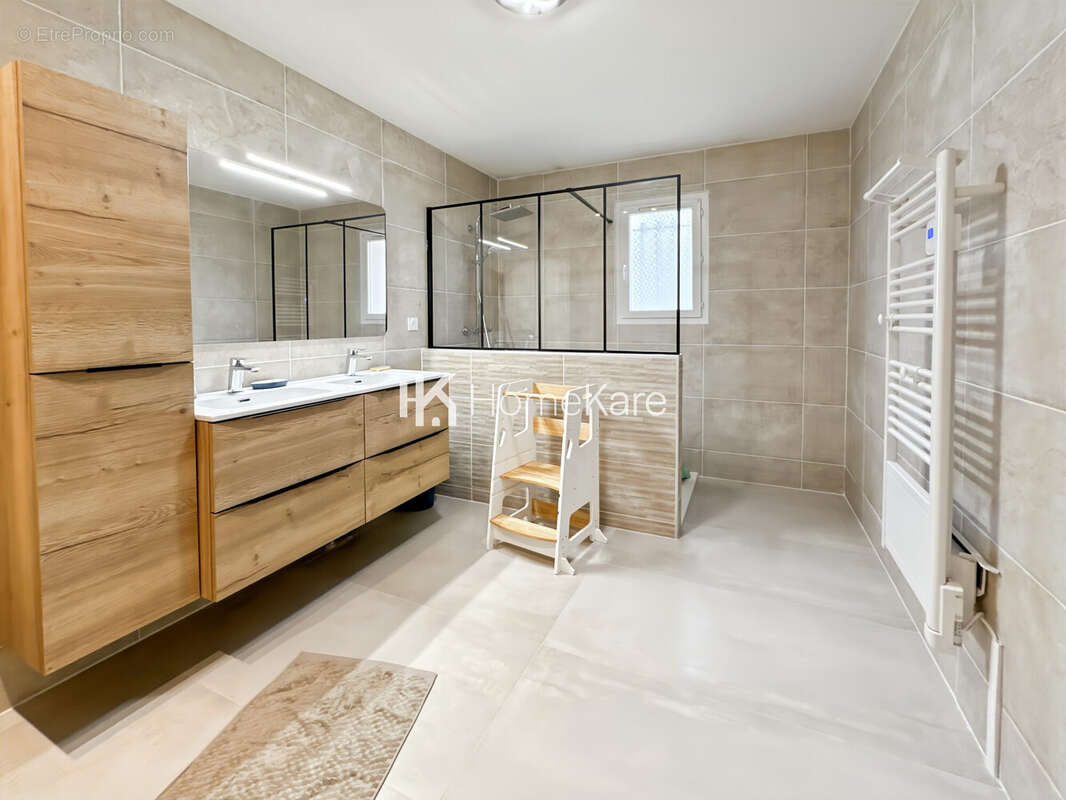 Maison à MARTRES-TOLOSANE