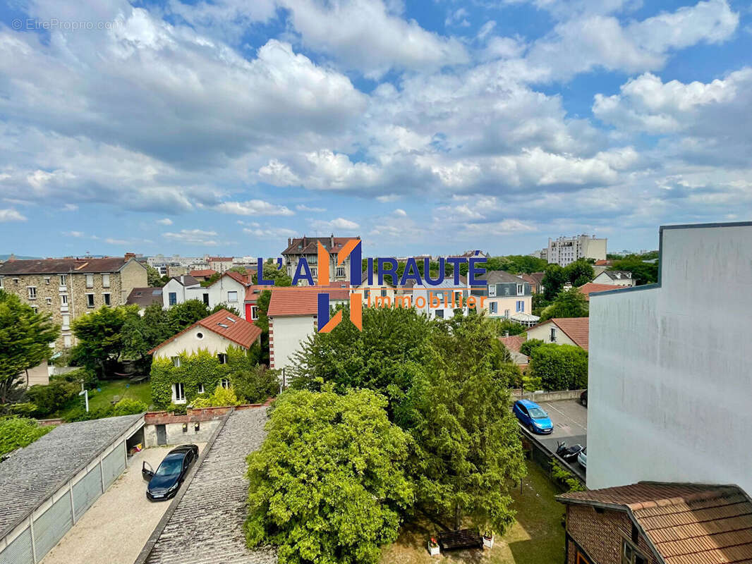 Appartement à HOUILLES