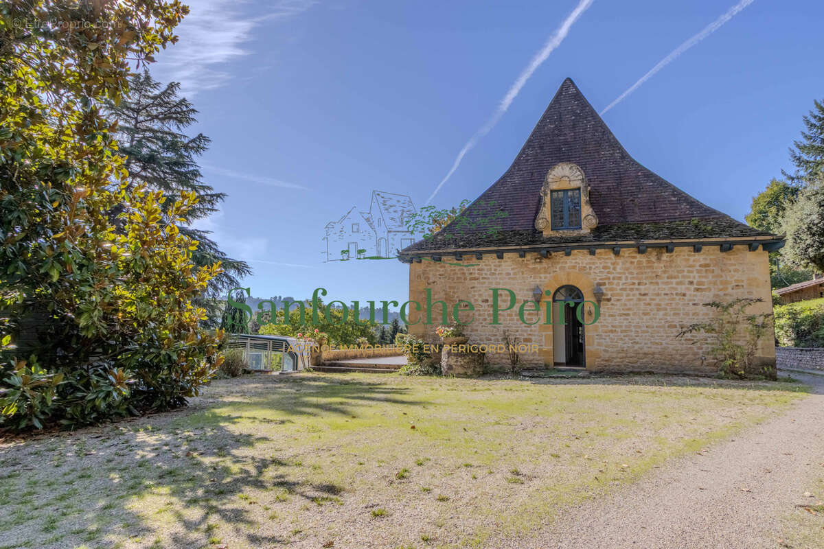 Maison à SARLAT-LA-CANEDA
