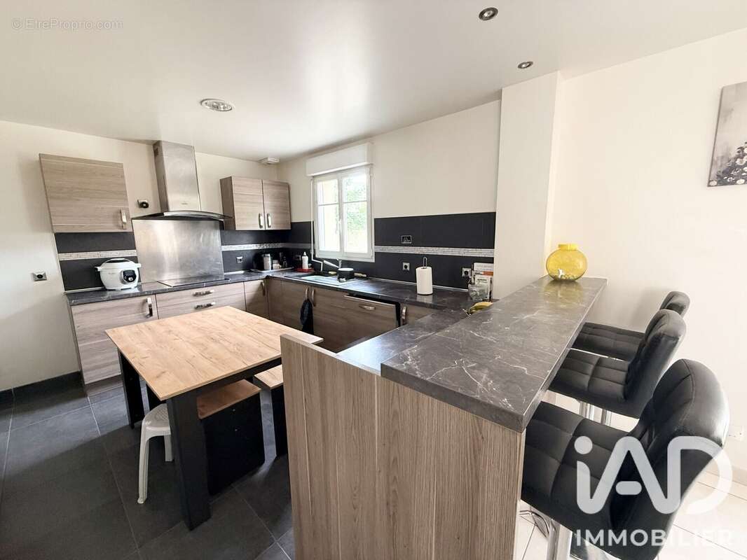 Maison 96 m² à Soindres  - photo 3
