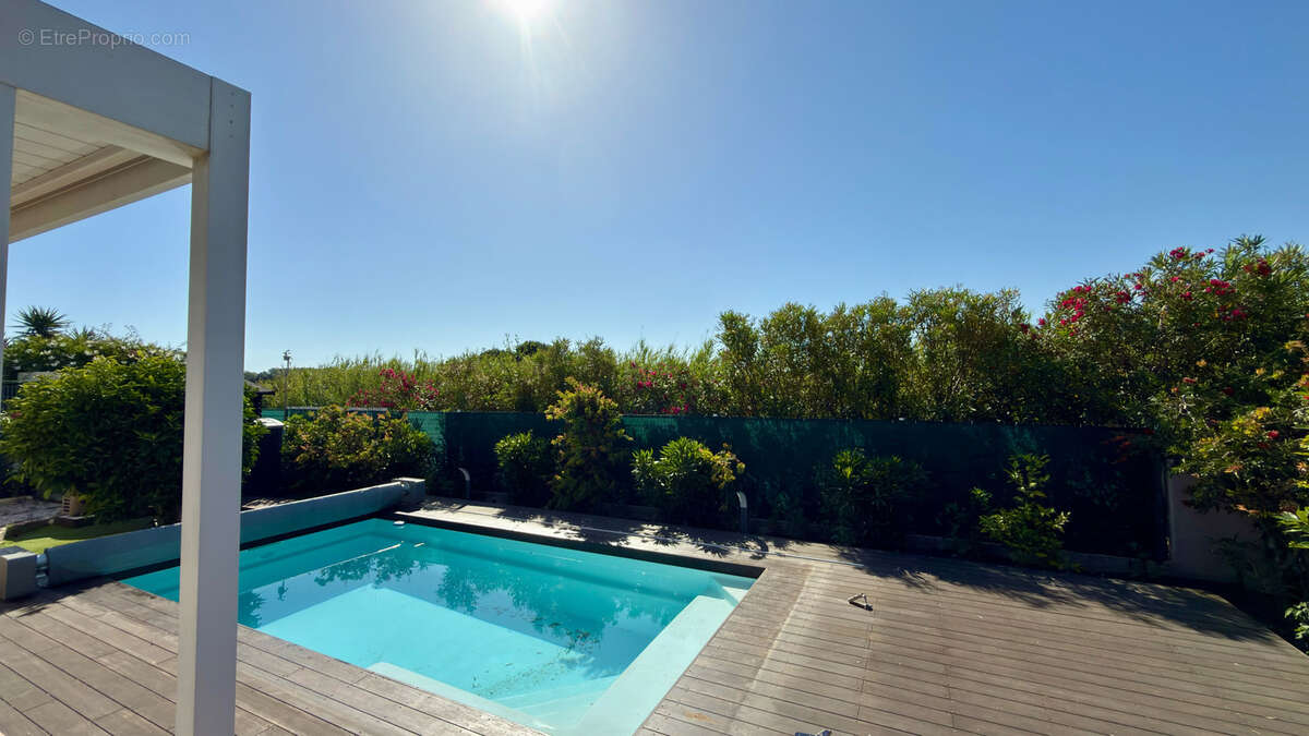 Maison à SAINT-CYPRIEN