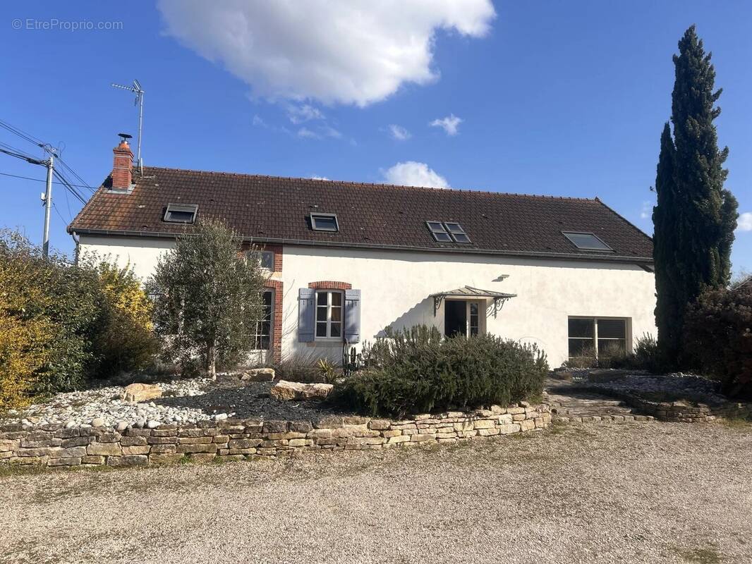 Maison à BEAUNE