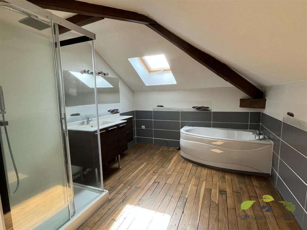 Maison à MOISSANNES