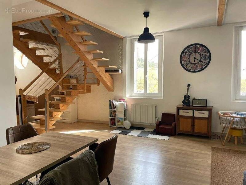 Appartement à SEPTEMES-LES-VALLONS