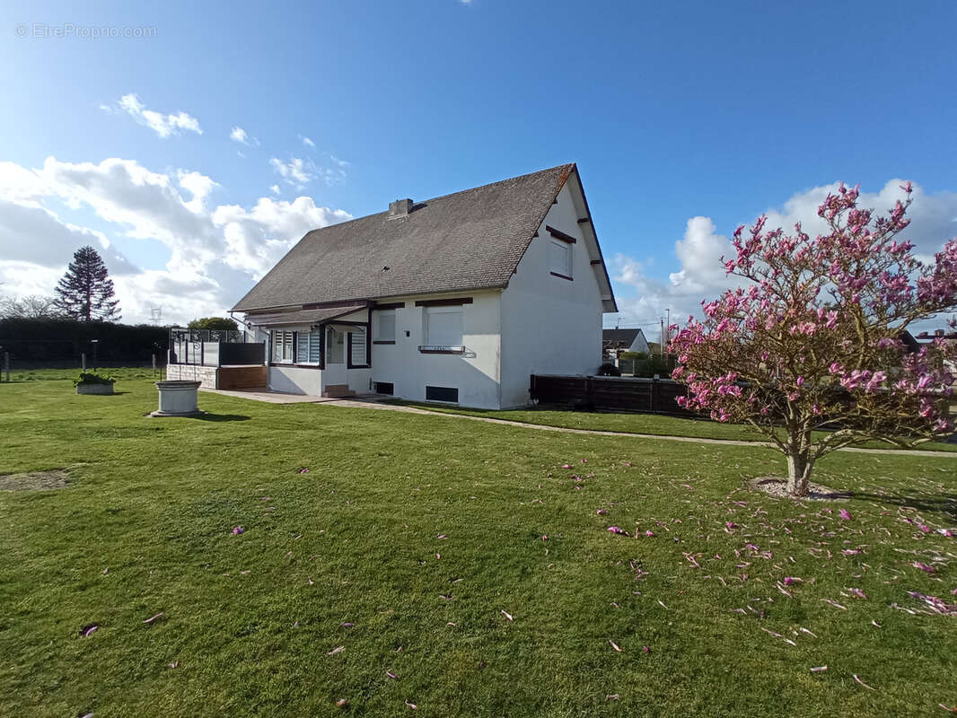 Maison à LE NEUBOURG