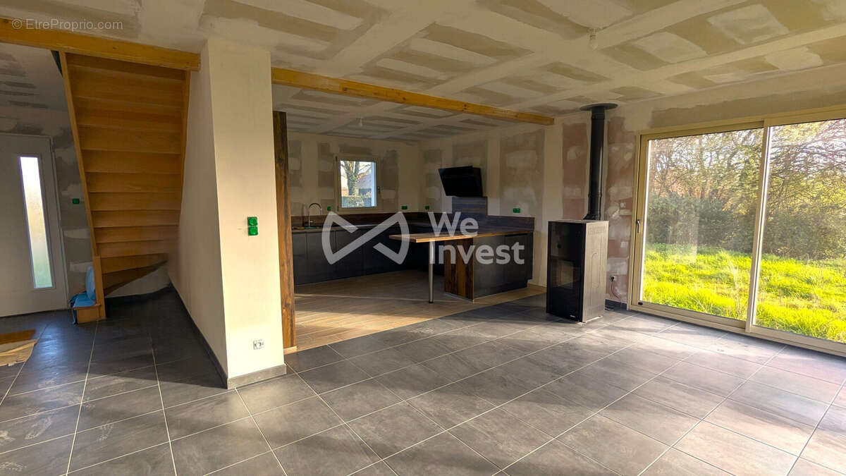 Maison 113 m² à Aveze  - photo 2