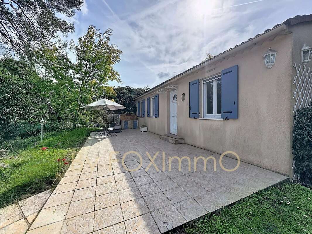 Maison à ROQUEFORT-LES-PINS