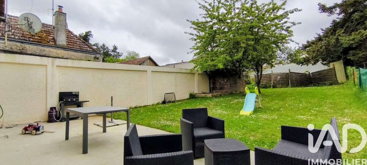 Photo 9 - Maison à SAINT-MARTIN-LE-BEAU