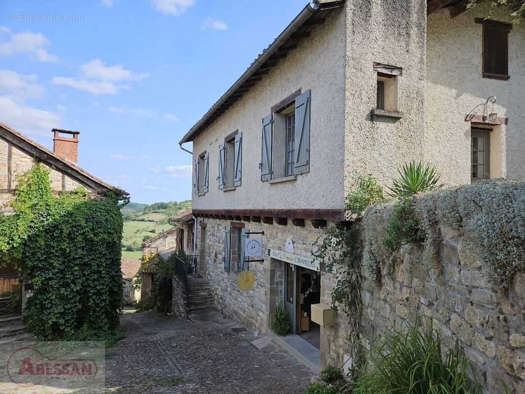 Maison à CORDES-SUR-CIEL