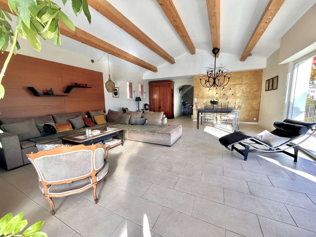 Maison à LA TURBIE