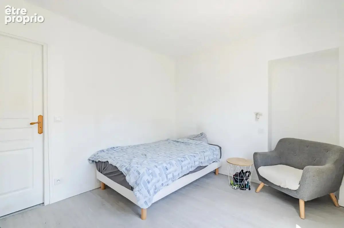 Maison de ville, à vendre, 5 pièces LIVRY GARGAN (93) - photo 8